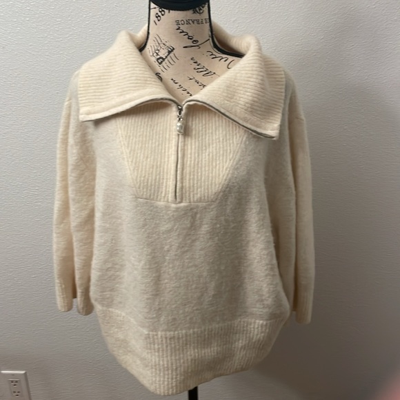 Stockholm Atelier & Other Stories Wool and Alpaca blend cream sweater - Picture 5 of 9